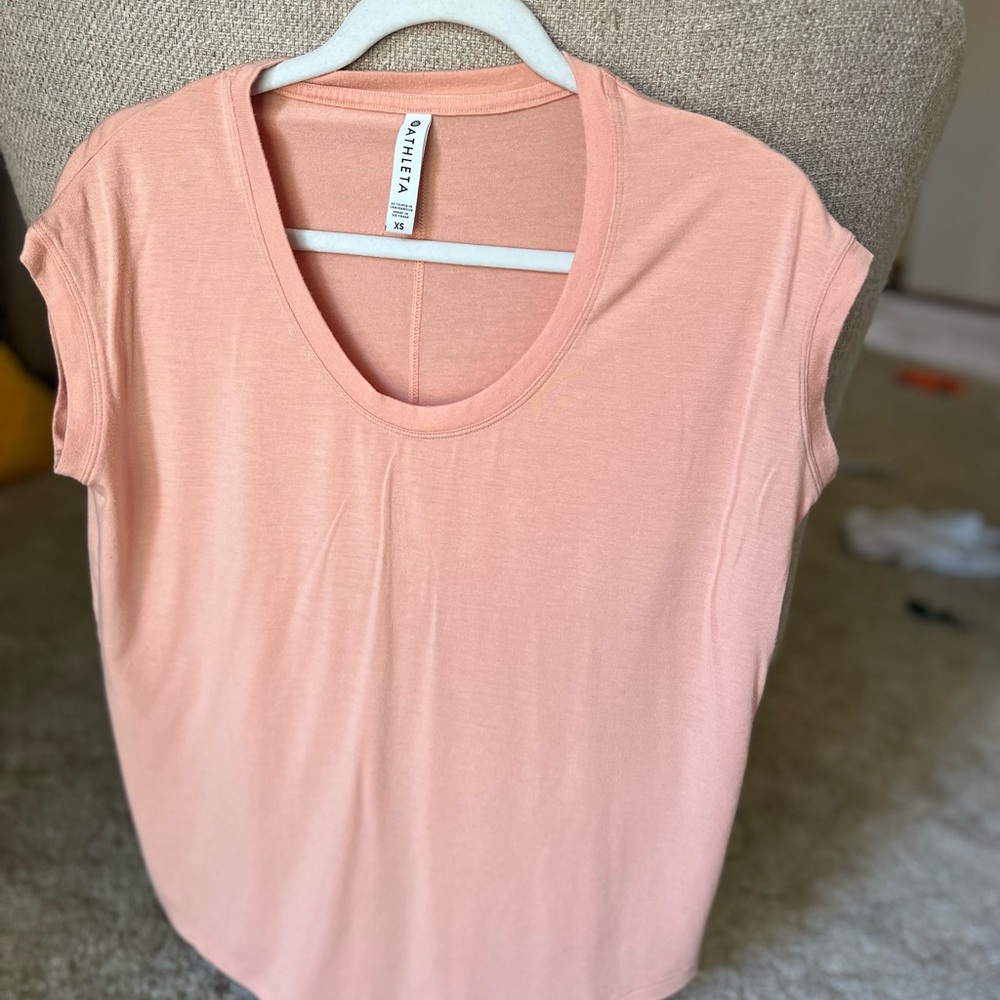 Athleta Peach Scoop Neck Cap Sleeve Tank